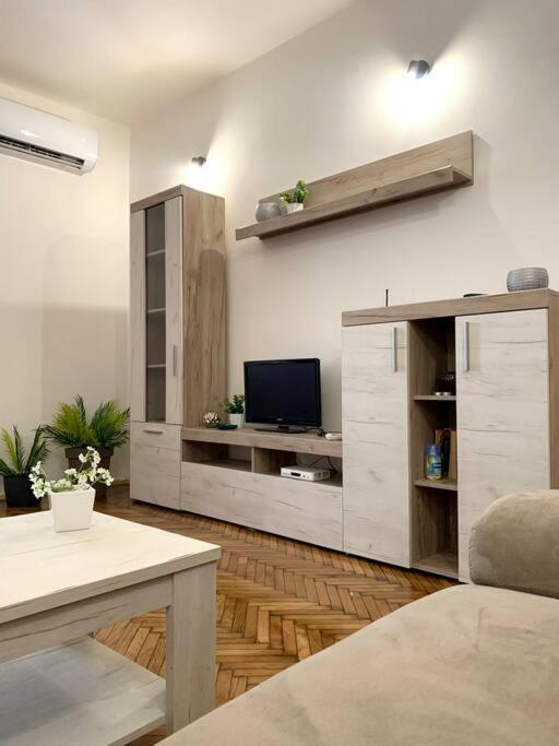 Central City Apartment สโกเปีย ภายนอก รูปภาพ